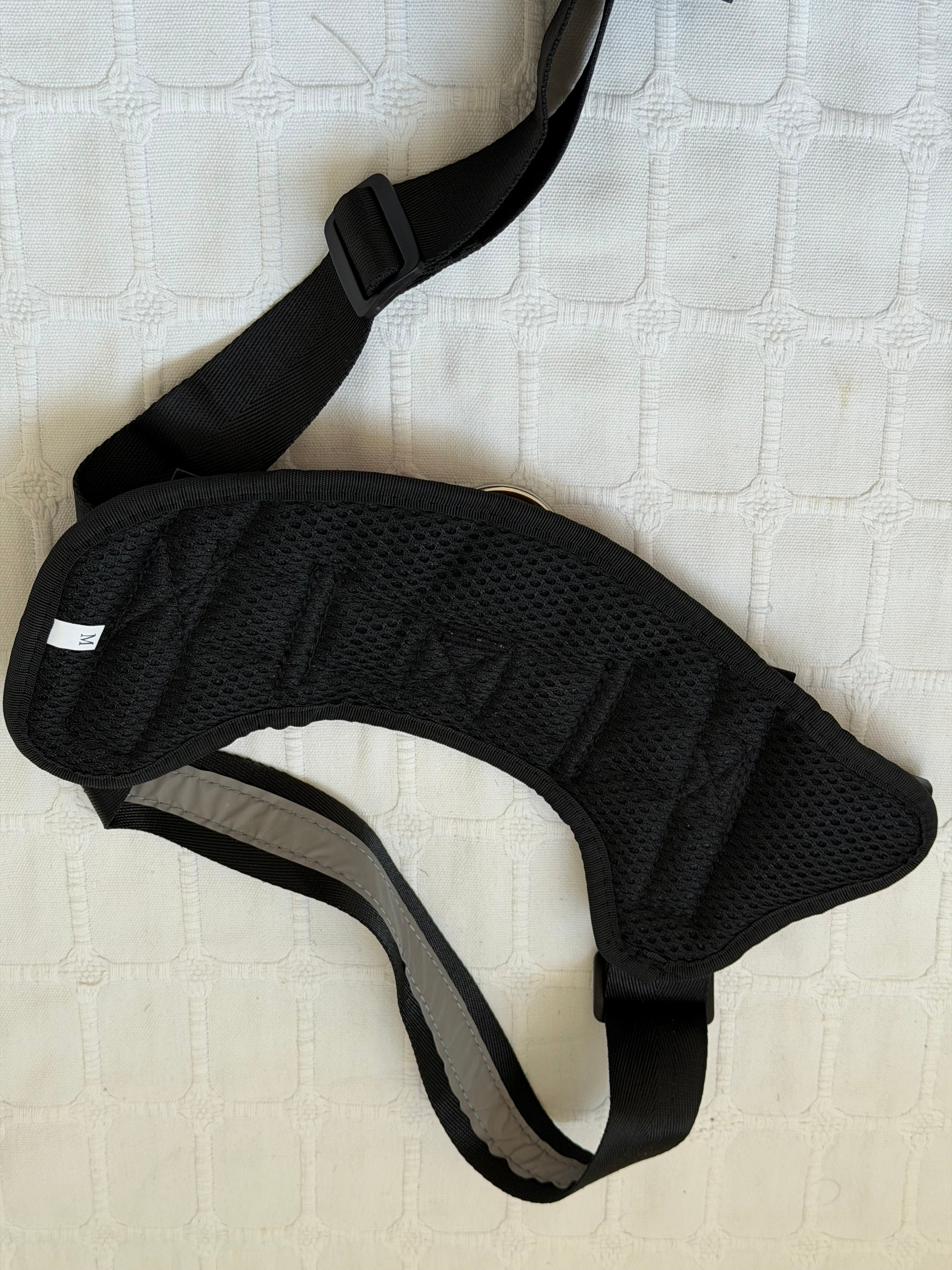 Pawvora™ Reflective No-Pull Dog Harness | Adjustable & Breathable for Small to Large Dogs